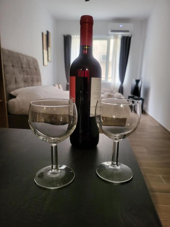 J&N Home Monastiraki Athens Luaran gambar