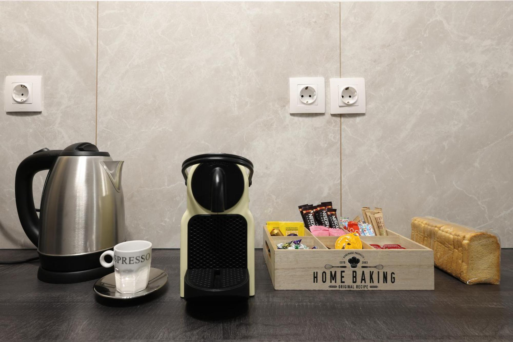 J&N Home Monastiraki Athens Luaran gambar